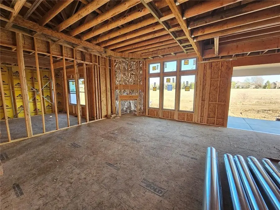 11581 S Millridge Street, Olathe, KS 66061 - Image #2