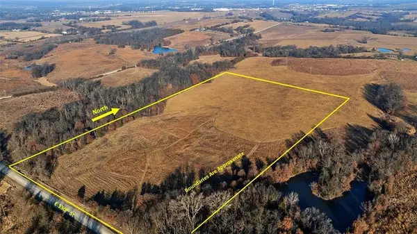 E 330th Street, Bethany, MO 64424