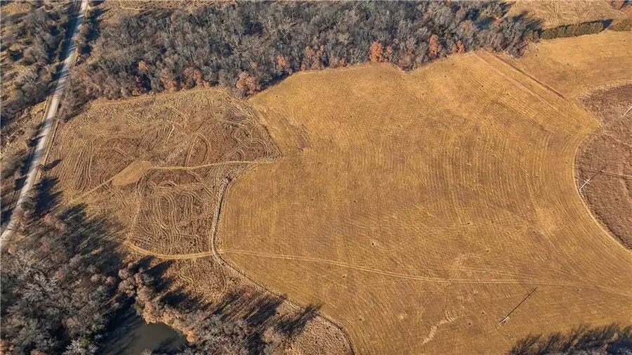 E 330th Street, Bethany, MO 64424 - Image #2