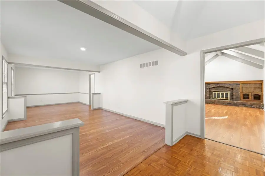 8515 Harvard Terrace, Raytown, MO 64138 - Image #3