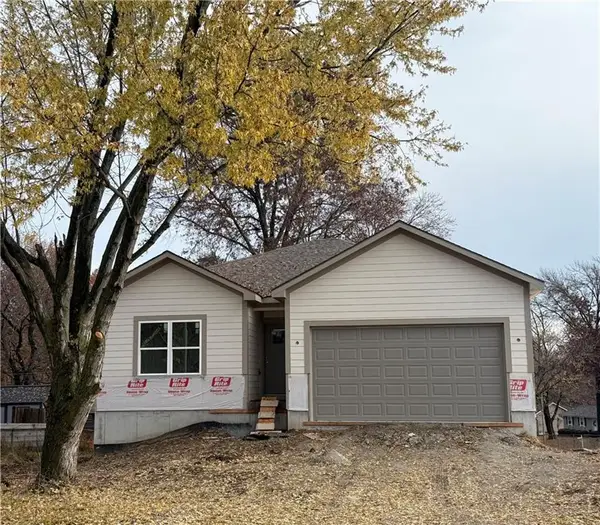 1705 Johnston Street, Liberty, MO 64068