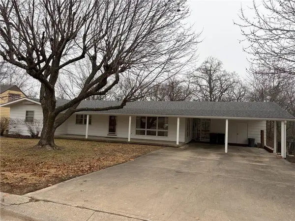 707 Laurel Drive, Warrensburg, MO 64096