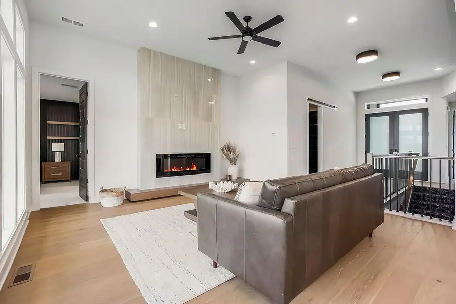 16655 S Marais Drive, Olathe, KS 66062 - #3