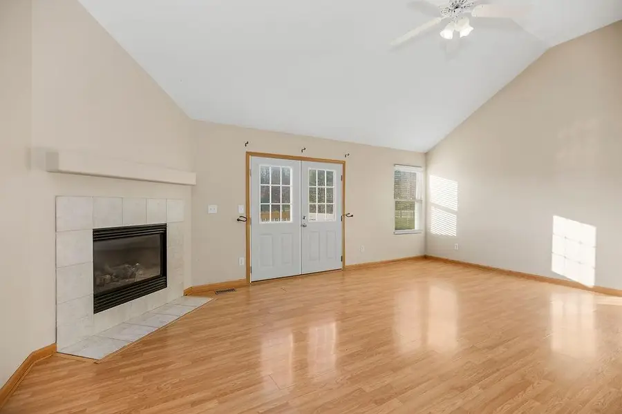 1003 Madelyn Drive, Kearney, MO 64060 - Image #3