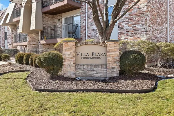 5000 Baltimore Avenue #301, Kansas City, MO 64112