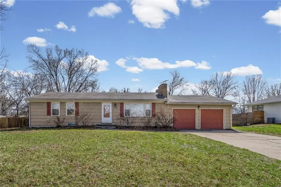 7909 E 99th Street, Kansas City, MO 64134 - #2