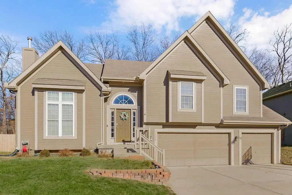 1508 NW 57th Terrace, Kansas City, MO 64118 - Image #1