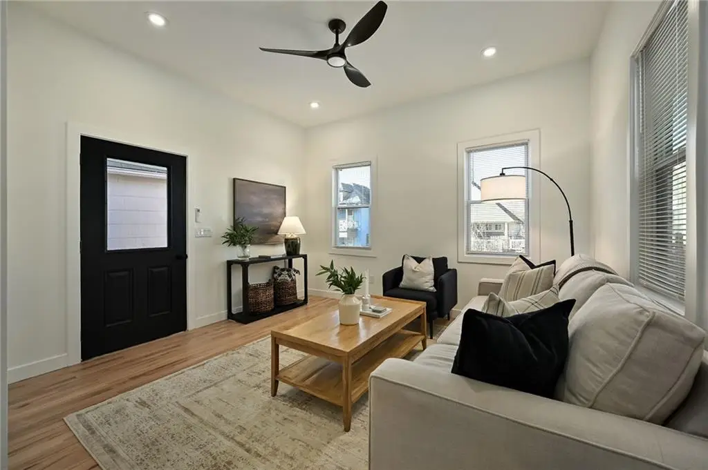 2331 Belleview Avenue, Kansas City, MO 64108 - Image #1