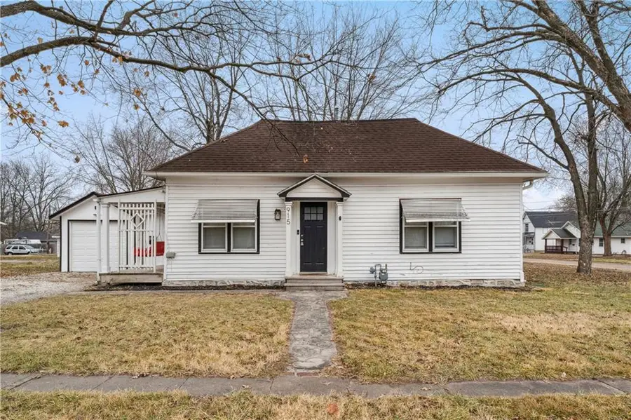 915 5th Street, Osawatomie, KS 66064 - Image #2