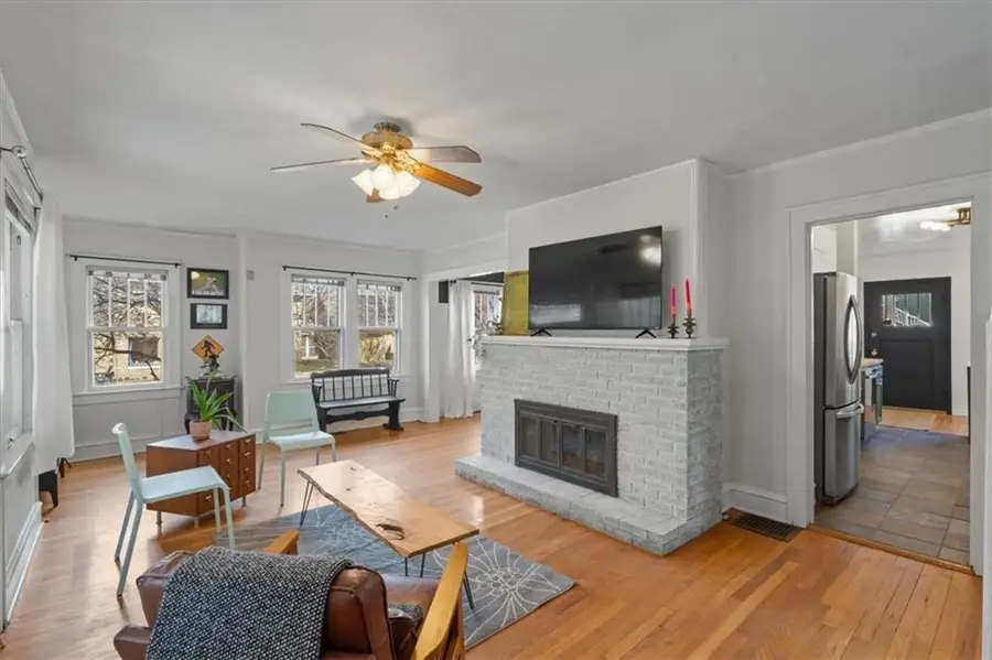 5701 Oak Street, Kansas City, MO 64113 - Image #3