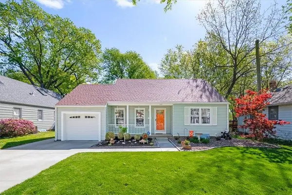 5321 Walmer Street, Mission, KS 66202