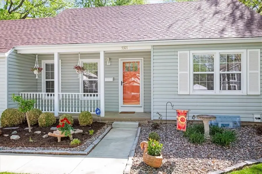 5321 Walmer Street, Mission, KS 66202 - #2