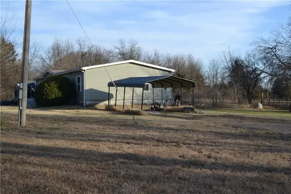 1396 Jackson Road, Williamsburg, KS 66095