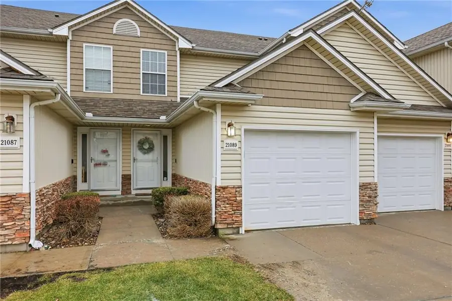 21089 Millridge Street, Spring Hill, KS 66083 - Image #2