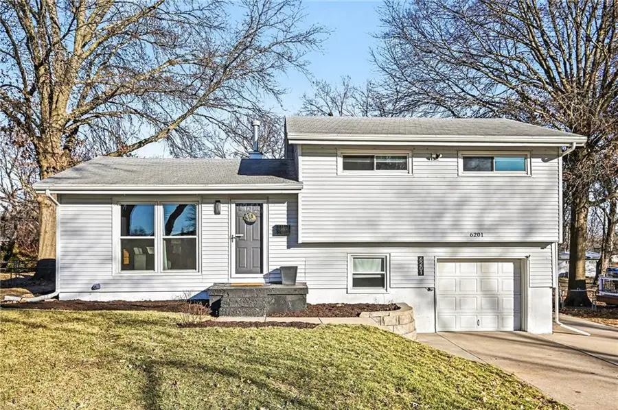 6201 N Howard Avenue, Kansas City, MO 64118 - Image #2