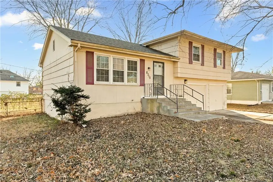 8715 Kentucky Avenue, Raytown, MO 64138 - Image #2