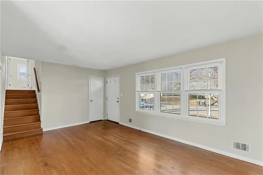 8715 Kentucky Avenue, Raytown, MO 64138 - Image #3