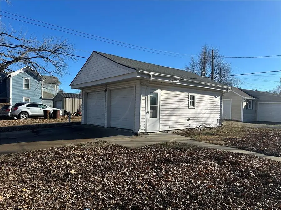 222 W Edwards Street, Maryville, MO 64468 - Image #2