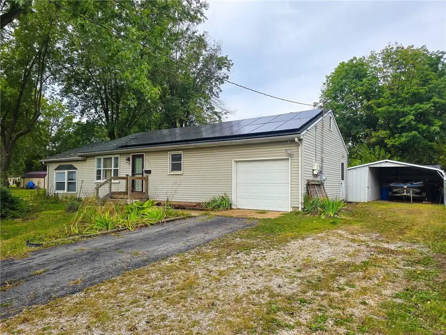 103 S Hyde Street, Windsor, MO 65360 - #2