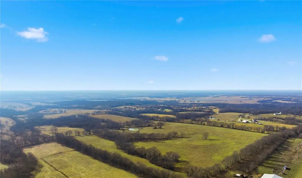 44 AC S Wagonor Road, Garden City, MO 64747 - Image #1