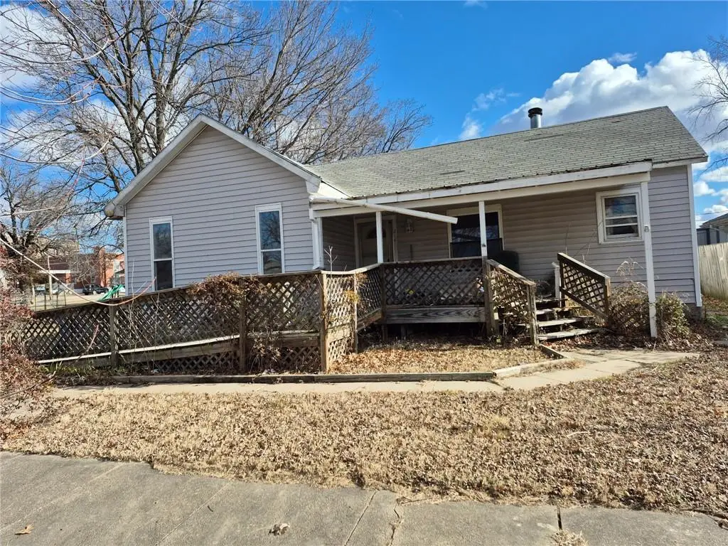 214 N Walnut Street, Eureka, KS 67045 - Image #1