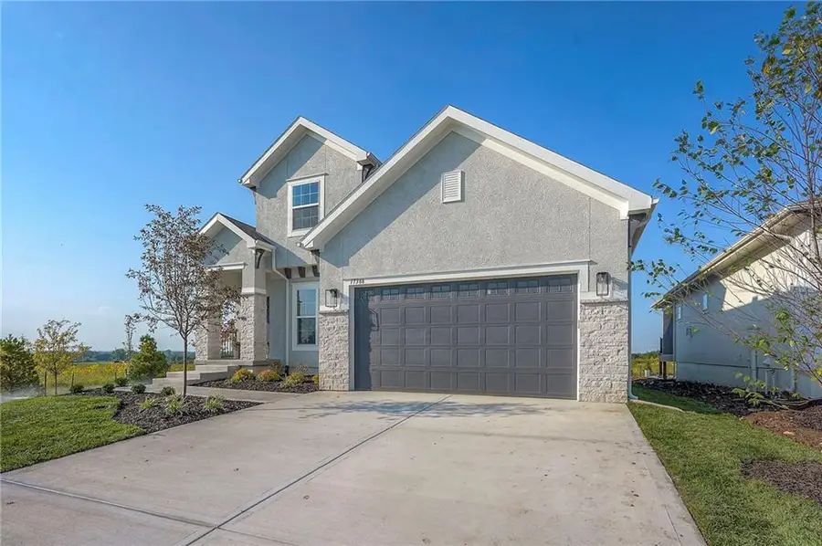 17388 S Kaw Street, Olathe, KS 66062 - Image #2