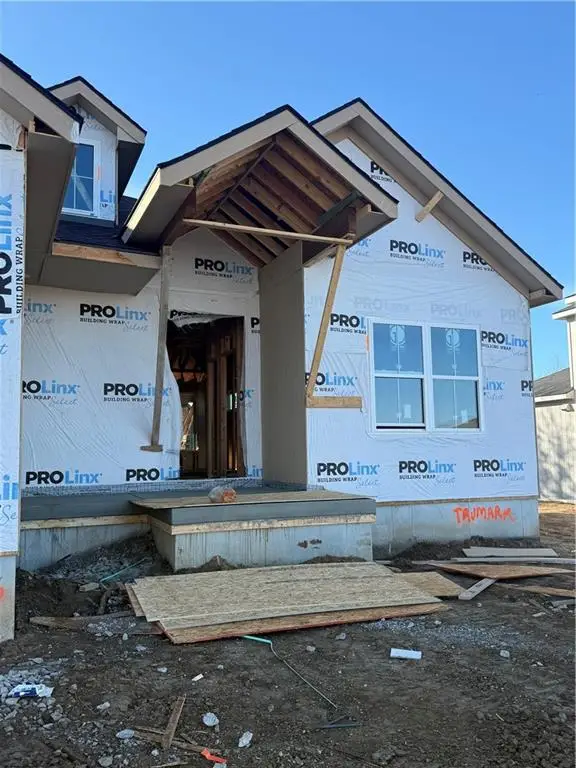 2616 NE Woodland Oak Drive, Lees Summit, MO 64086 - Image #2