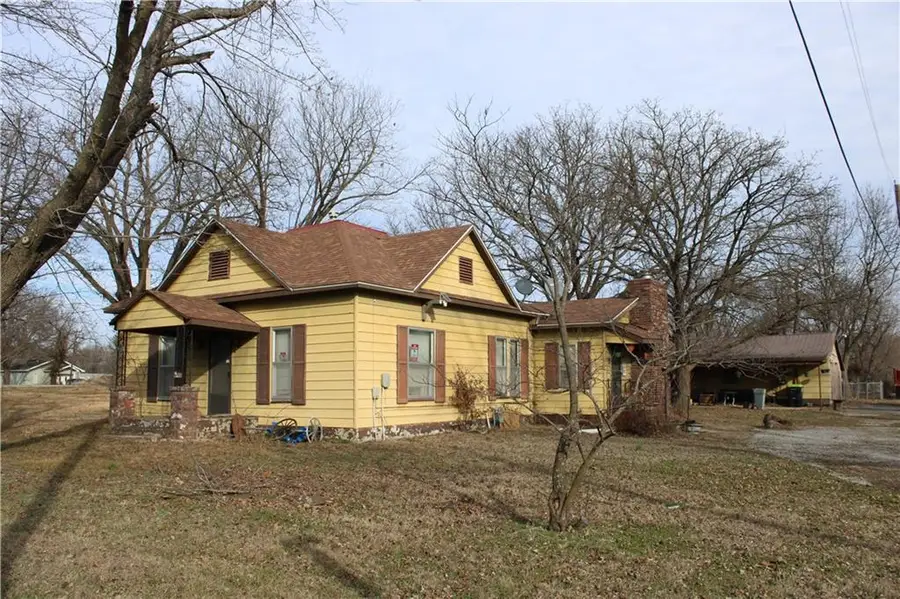 302 N Military Street, Mulberry, KS 66756 - Image #2