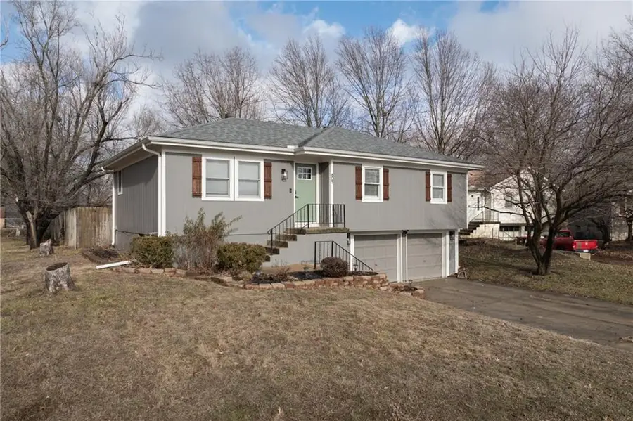 805 Britany Drive, Warrensburg, MO 64093 - Image #2