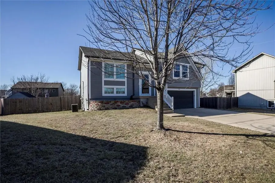 522 N Pine Court, Gardner, KS 66030 - Image #3