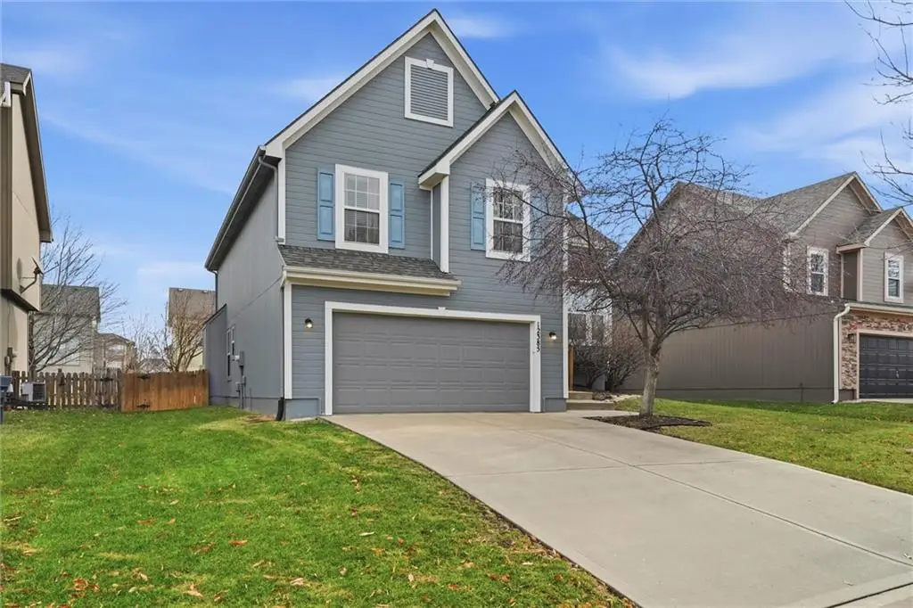 12385 S Quail Ridge Drive, Olathe, KS 66061 - Image #1