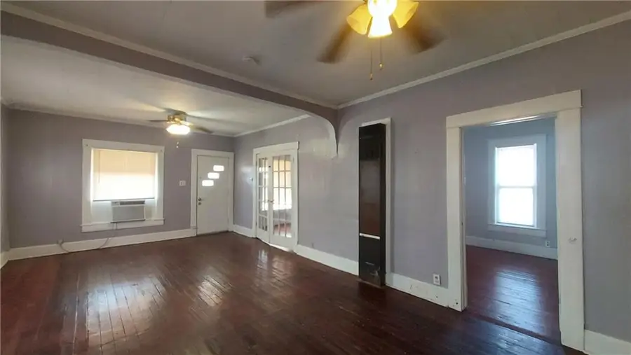 801 E 9th Street, Pittsburg, KS 66762 - Image #3