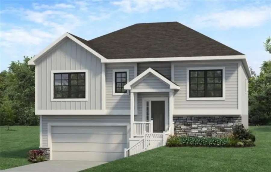 16209 Ryan Circle, Parkville, MO 64152 - Image #2