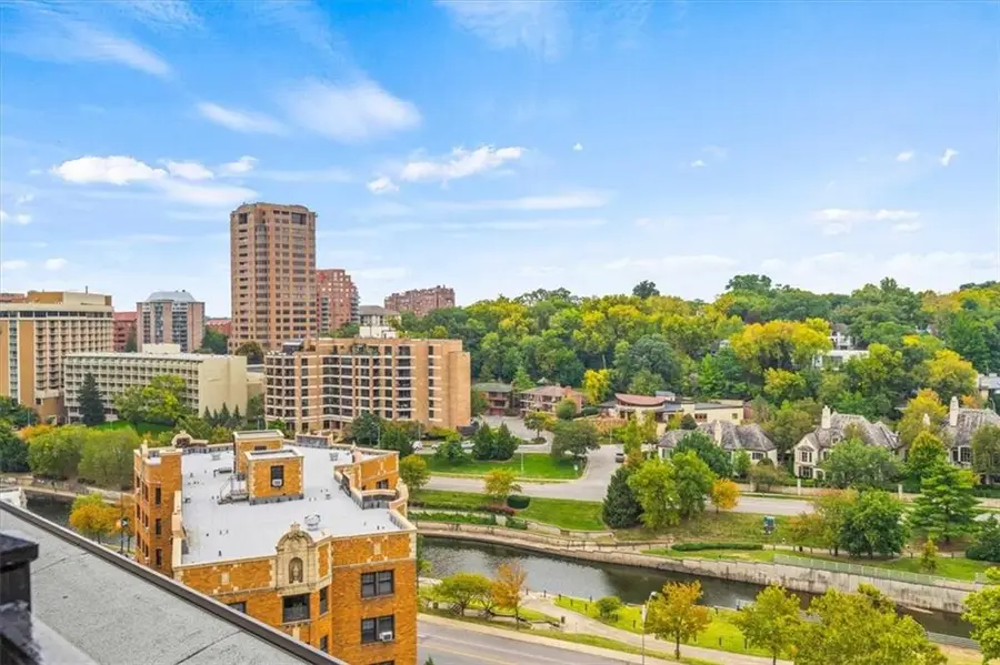 803 W 48th Street #101, Kansas City, MO 64112 - Image #3