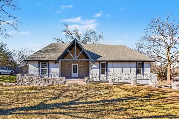 7300 Hullwood Street, Kansas City, MO 64133