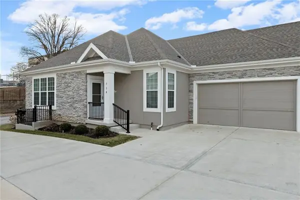 714 E 110th Terrace, Kansas City, MO 64131