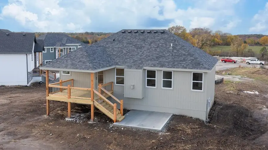 15624 Sheridan Court, Basehor, KS 66007 - Image #3