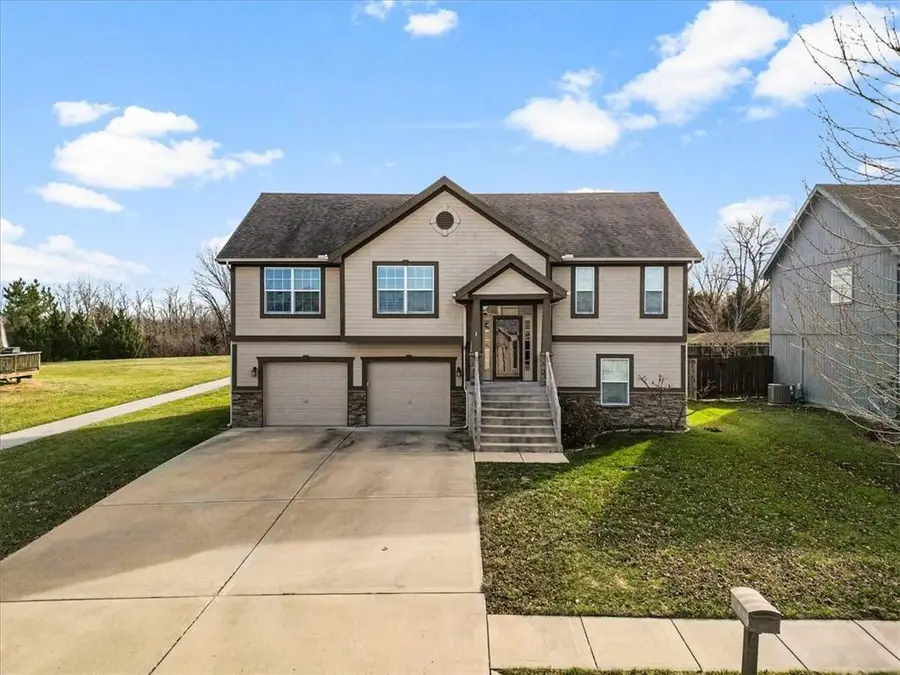 1037 NW 91st Terrace, Kansas City, MO 64155 - Image #2