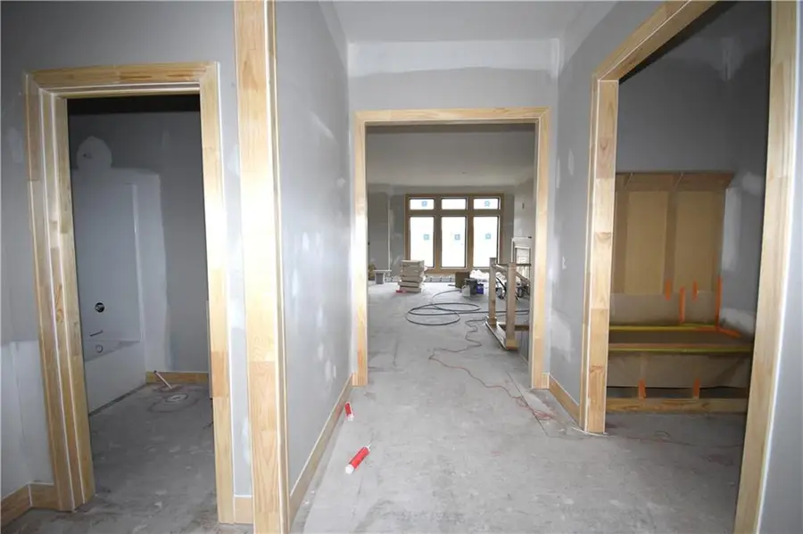 7629 N Booth Avenue, Kansas City, MO 64158 - #2