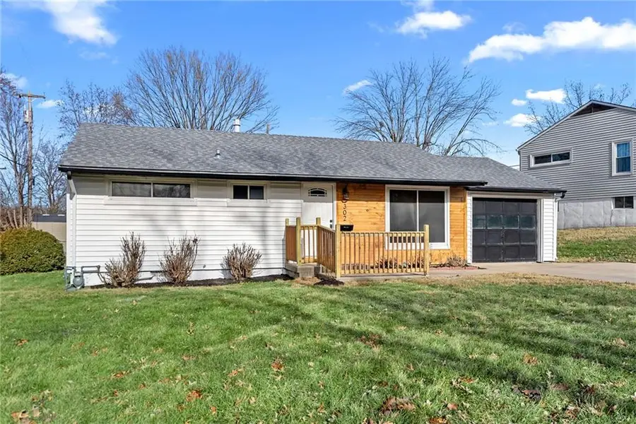 302 Lake Drive, Belton, MO 64012 - Image #3