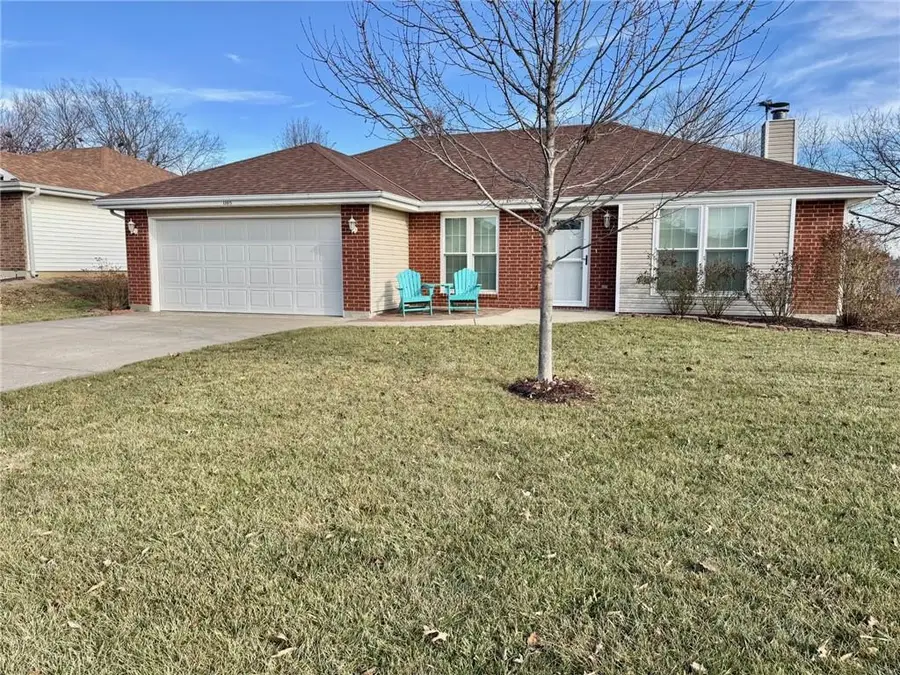 1105 Fox Run Drive, Warrensburg, MO 64093 - Image #2