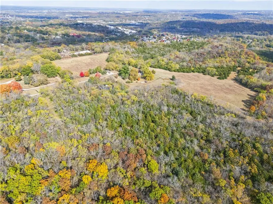 21405 W 73 Terrace, Shawnee, KS 66218 - Image #2