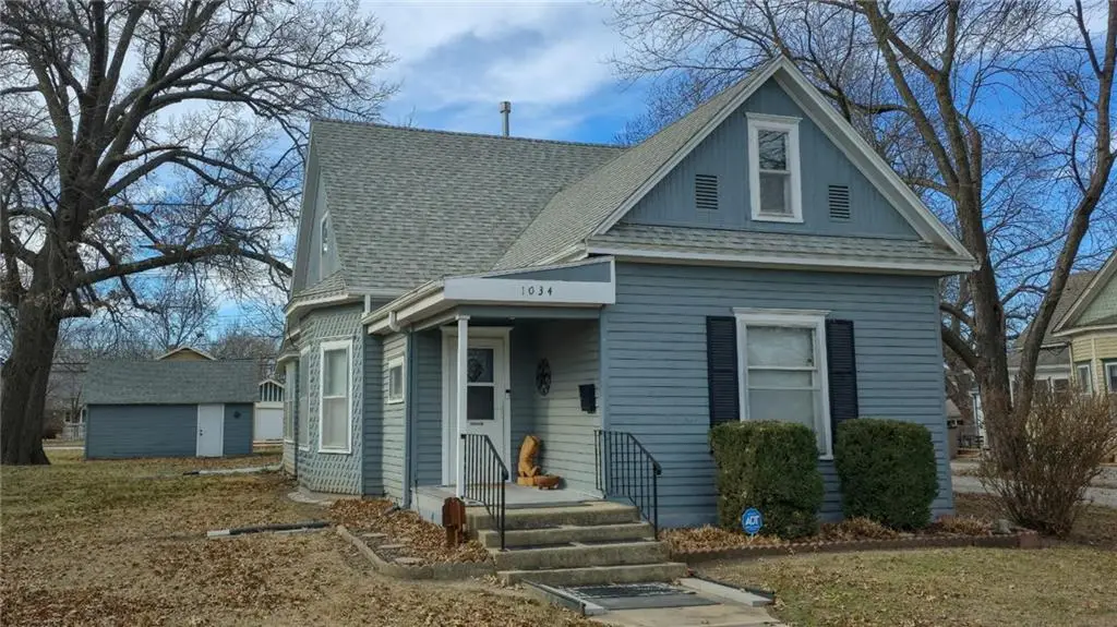 1034 S Hickory Street, Ottawa, KS 66067 - Image #1