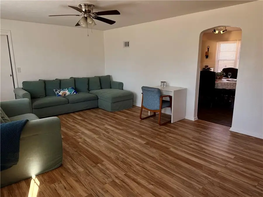 4215 Pittman Road, Kansas City, MO 64133 - Image #3