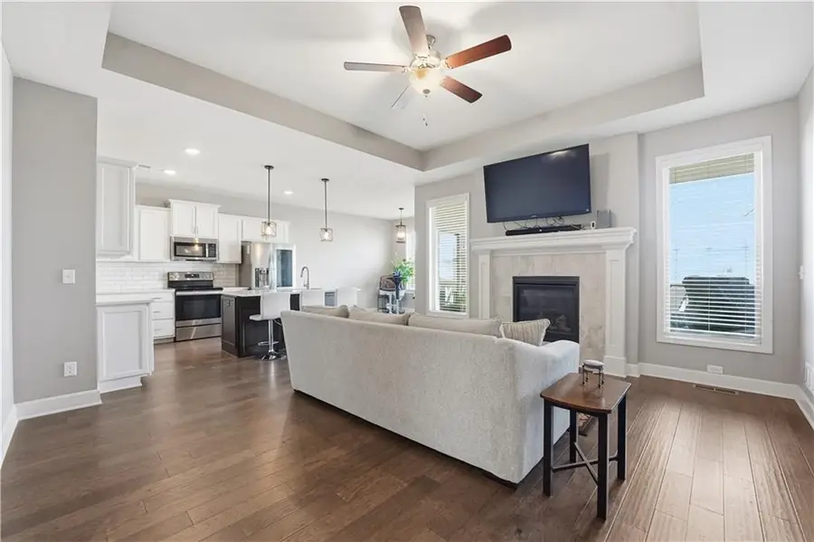 20916 W 190th Place, Spring Hill, KS 66083 - #2