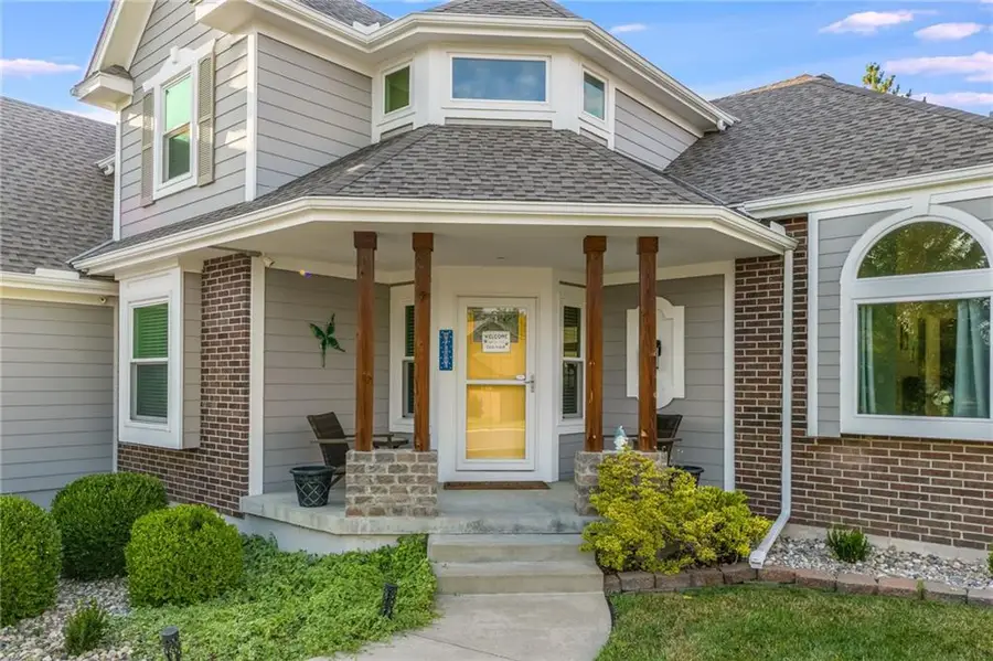 3764 SW Boulder Drive, Lees Summit, MO 64082 - Image #2