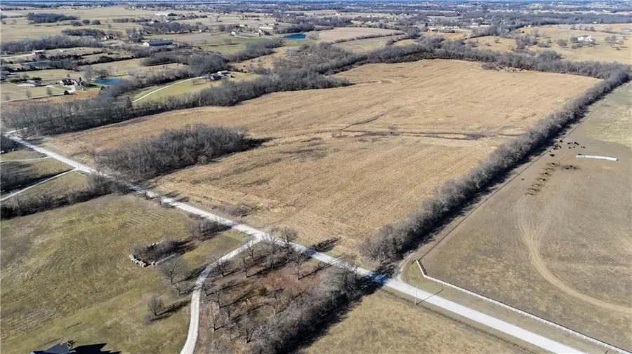 2784 W 231st Street, Bucyrus, KS 66013 - Image #3