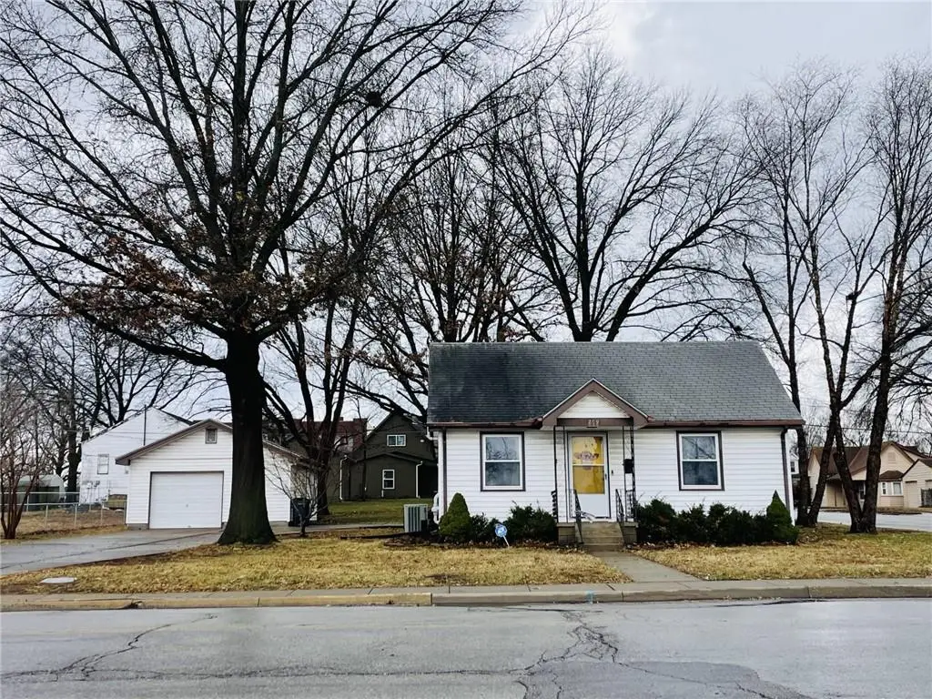 209 NW 15th Street, Blue Springs, MO 64015 - Image #1