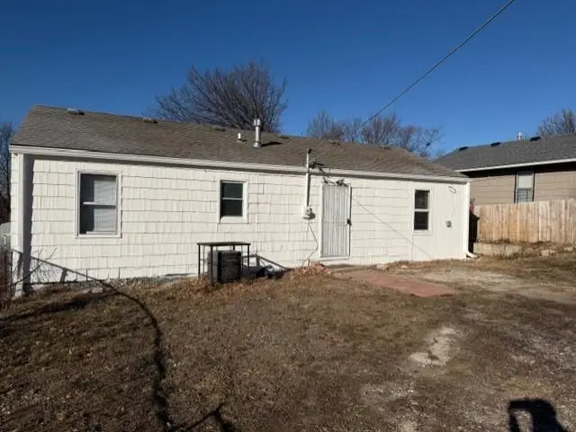 3039 Donnelly Avenue, Kansas City, MO 64129 - Image #3