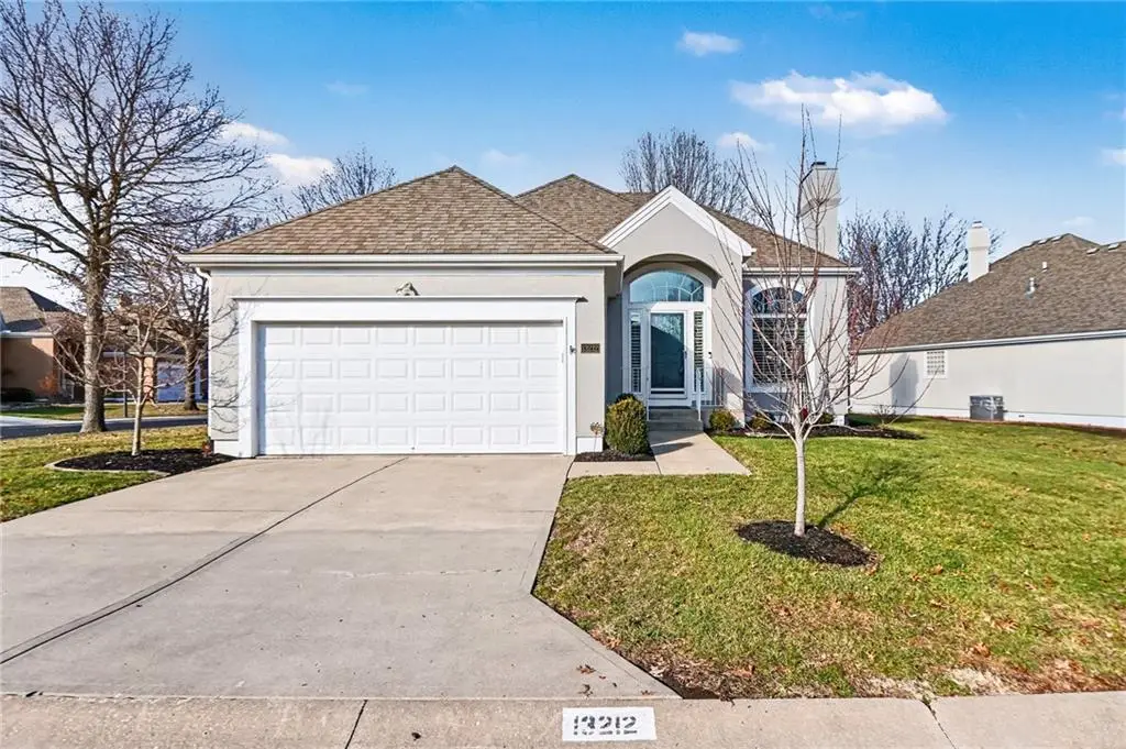 13212 Summit Street, Kansas City, MO 64145 - Image #1